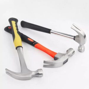 High-Quality, Professional, Affordable Claw Hammer: Forged, with Nail Starter and Shock-Absorbing Air-Cushion Handle.